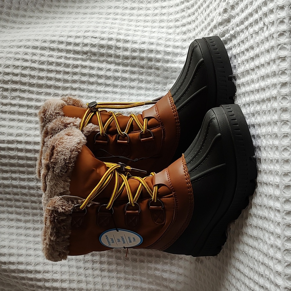 Time and Tru Different Size  Brown